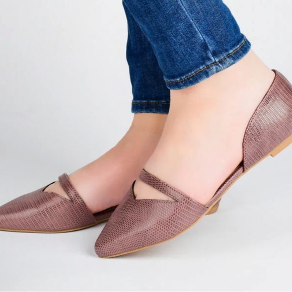 Journee Collection Braely D’Orsay Flats - NWOT - Size 8 - Picture 1 of 11